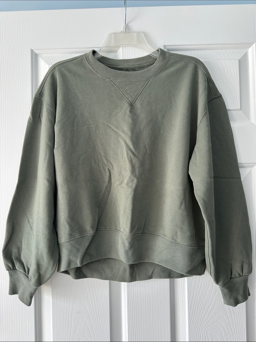 Abercrombie & Fitch Olive Green Crewneck Sweatshirt